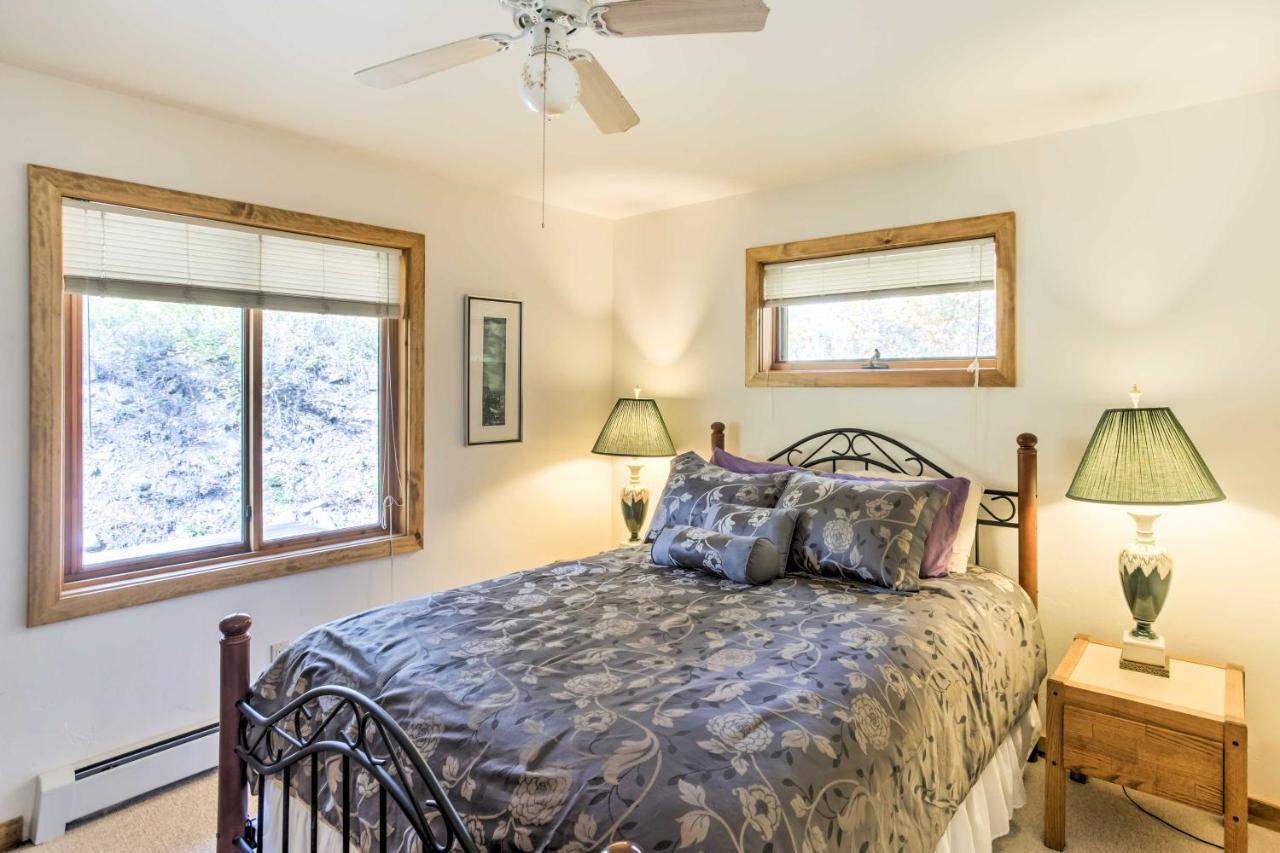 Marble Hideaway Cabin With Mountain Views And Deck! エクステリア 写真